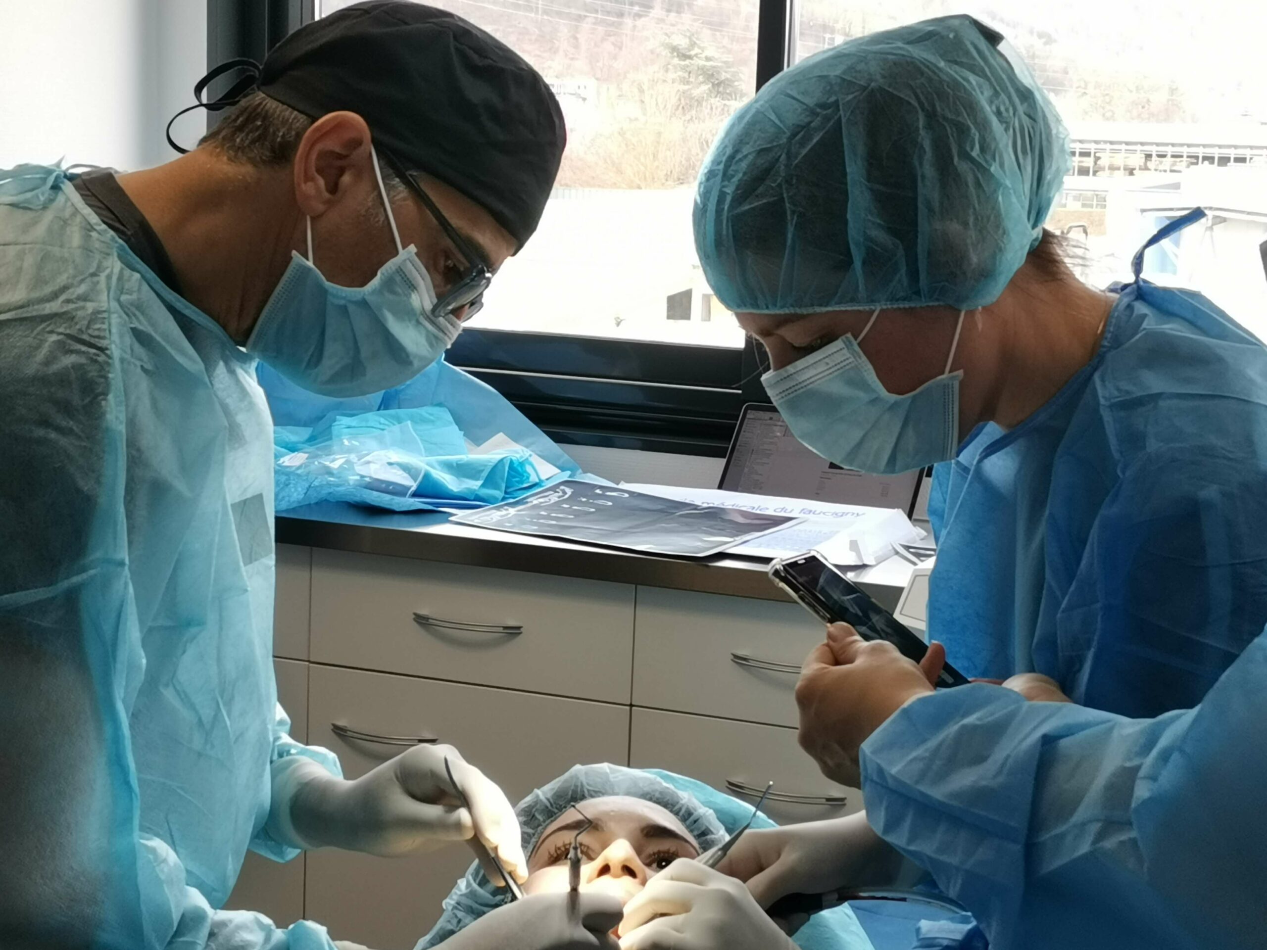 Première pose d’implant : 6 erreurs à éviter