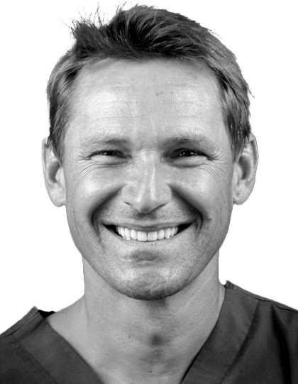 Dr Jacques CHEYLUS formateur en implantologie