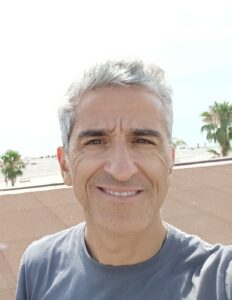 Dr. Emmanuel Cohen, chirurgien-dentiste et formateur en implantologie