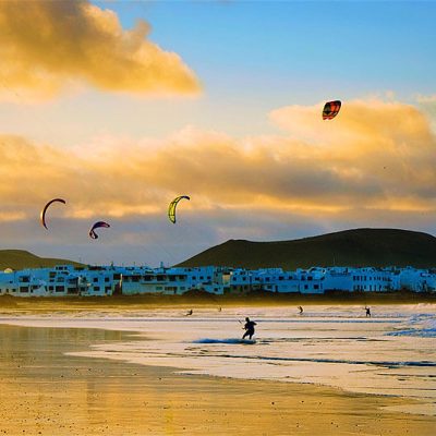 plage famara kitesurf